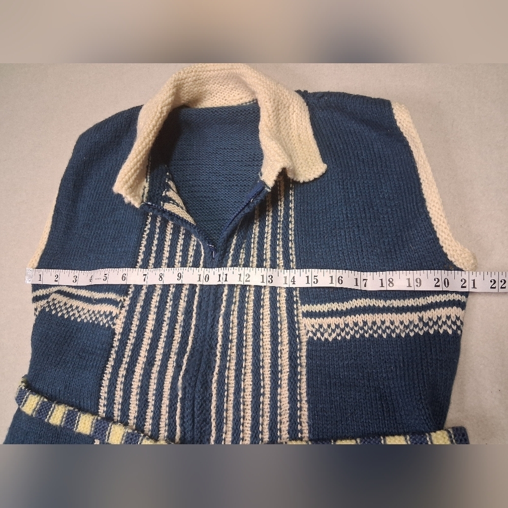 Vintage Handmade Zip Up Blue and Cream Knit Vest with Belt - Picture 5 of 9